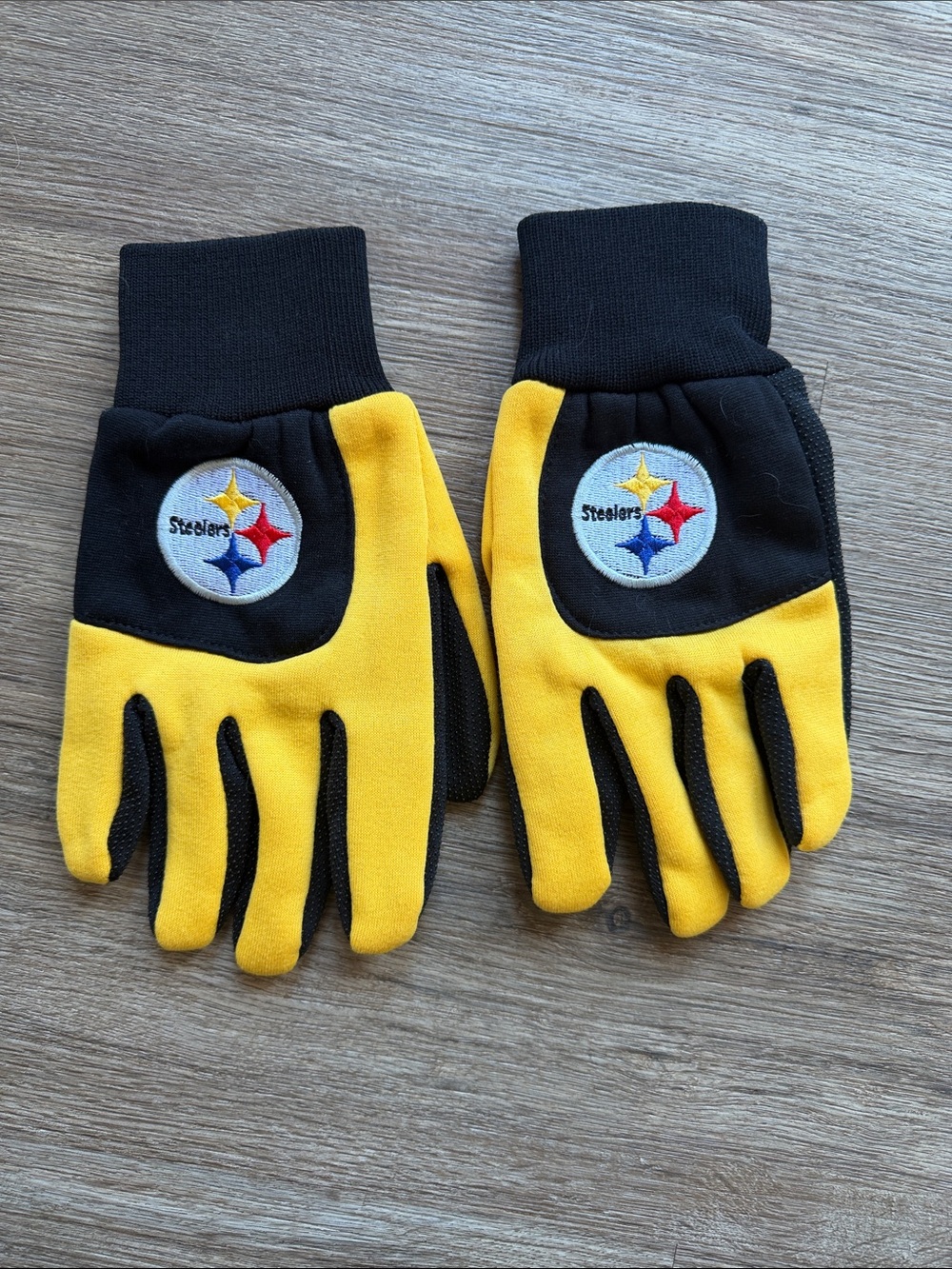 Pittsburgh Steelers Yellow and Black Patch Gloves